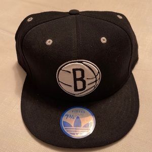 Brand New Fitted Adidas Brooklyn Nets Hat